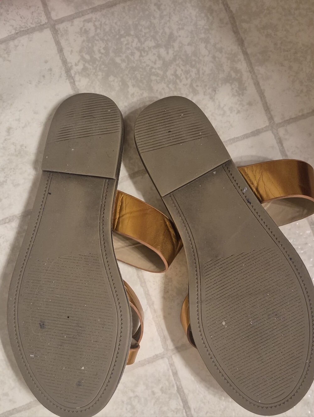 Gold Metallic Sandles - Picture 3 of 4